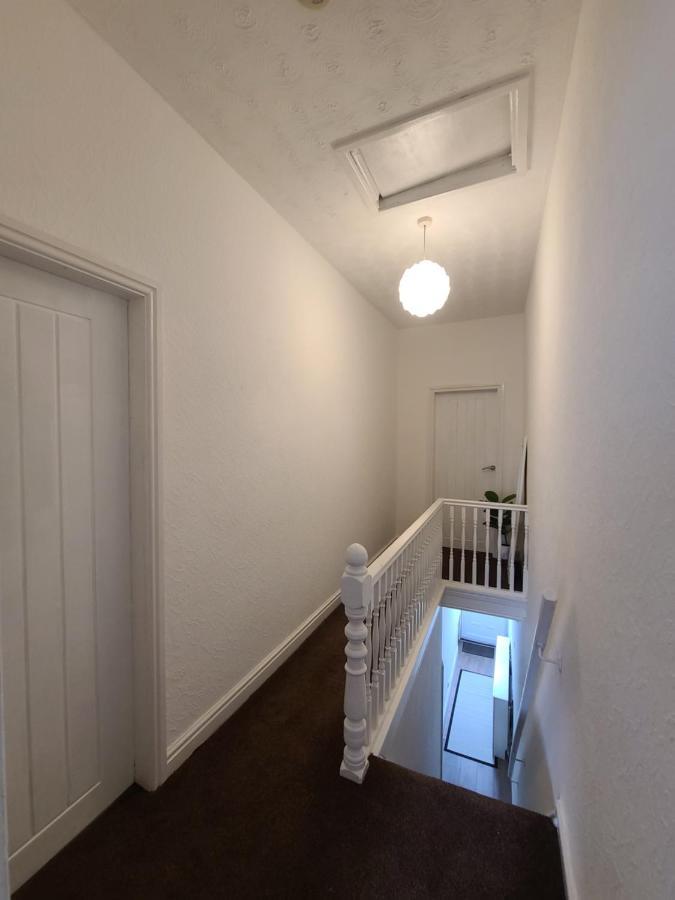 Ferienhaus Modern Cosy 2 Bed 2 Baths *